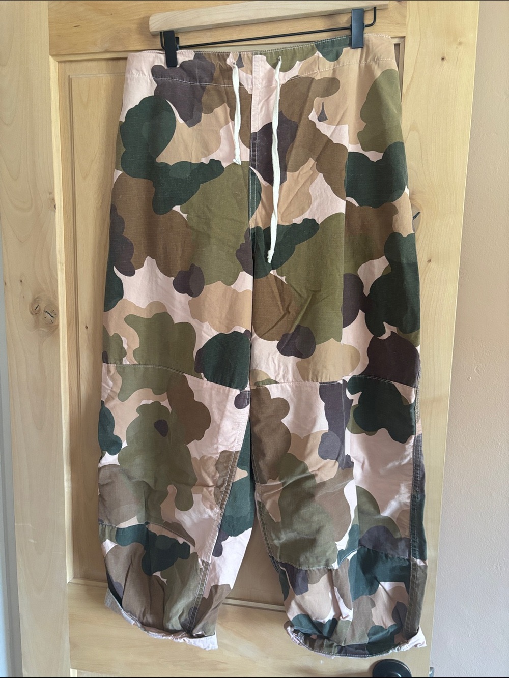 imogene + willie the flight pant in painted camo - Picture 3 of 6